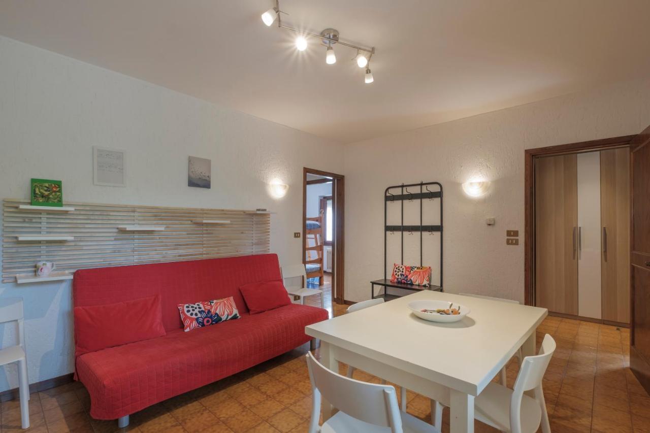 Villa Ida - 2 Bedrooms Apartment With Private Garden Sirmione Exterior foto