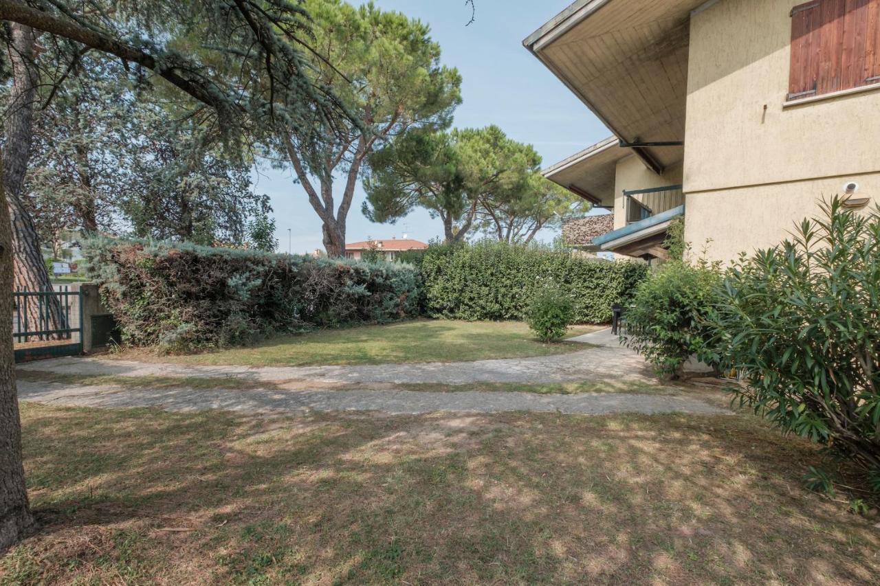 Villa Ida - 2 Bedrooms Apartment With Private Garden Sirmione Exterior foto